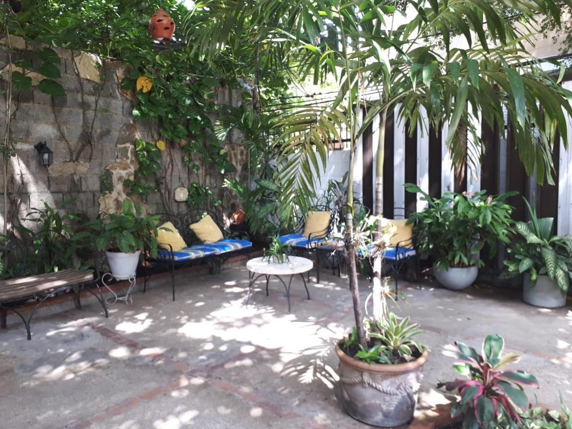 Hotel Alcaldeza - Garden House Maria Guadalupe Santo Domingo Exterior foto